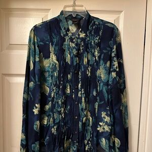 Francesca Rose || Size L || Long Sleeved Button Down Blouse || 100% Rayon